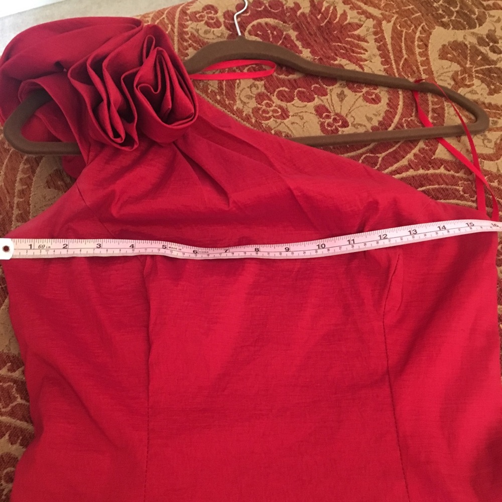 Caché Beautiful Red dress - Picture 3 of 5